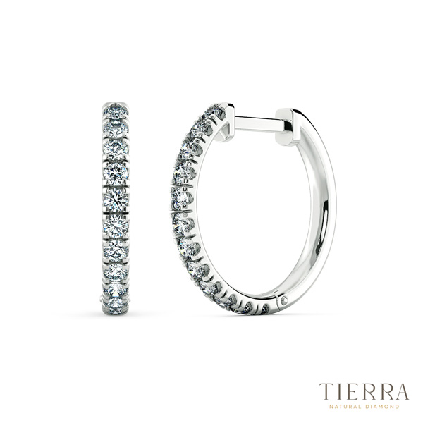 Bông tai bạch kim Cluster Hoop 1 BTA3101 thời thượng dành cho quý cô hiện đại